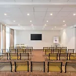 Novotel Lyon Meeting & Events Szálloda 4*