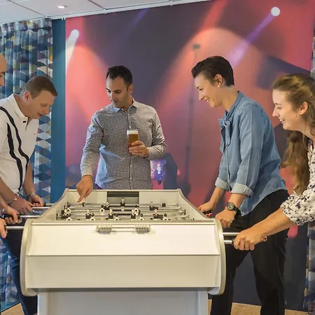 Novotel Lyon Meeting & Events 4* 브론