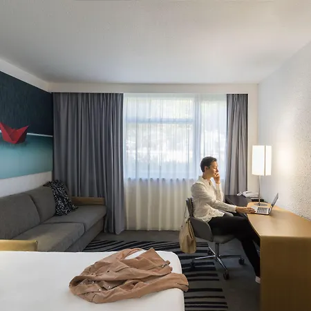 Novotel Lyon Meeting & Events 布龙