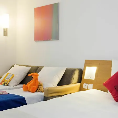Novotel Lyon Meeting & Events 4* 布龙