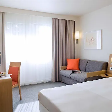 Hotel Novotel Lyon Eurexpo 4*
