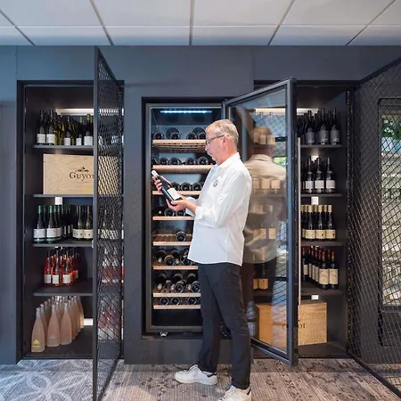 Novotel Lyon Meeting & Events Hotel 4*