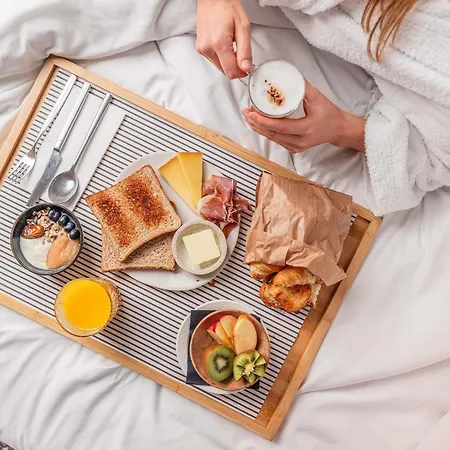 Hotel Novotel Lyon Meeting & Events 4*