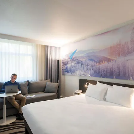 Novotel Lyon Meeting & Events 4*