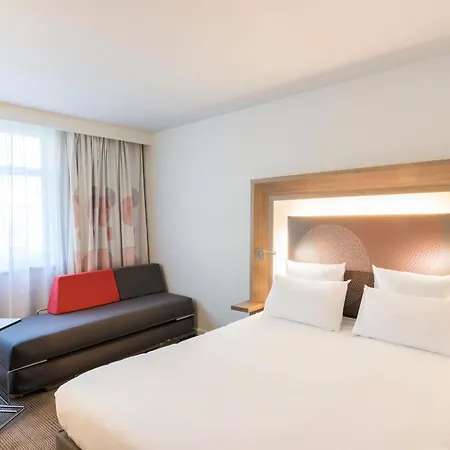 Novotel Lyon Meeting & Events Hotel 4*