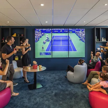 Hotel Novotel Lyon Meeting & Events 4*