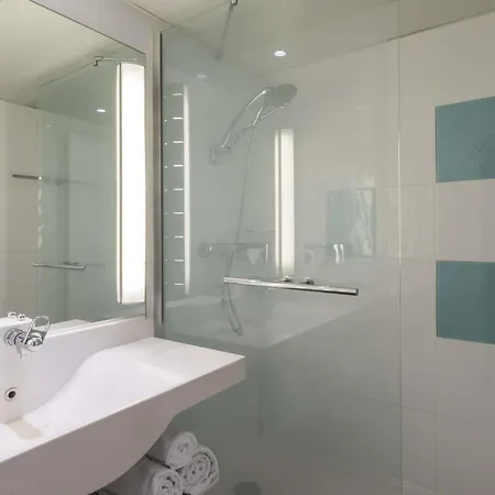 Novotel Lyon Meeting & Events Hotel