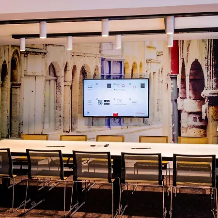 Novotel Lyon Meeting & Events Bron