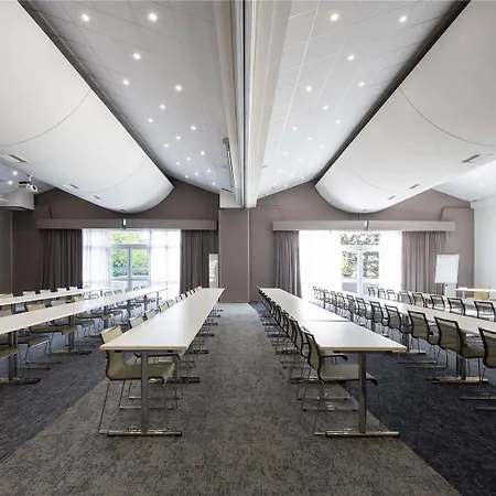 Novotel Lyon Hotel 4*