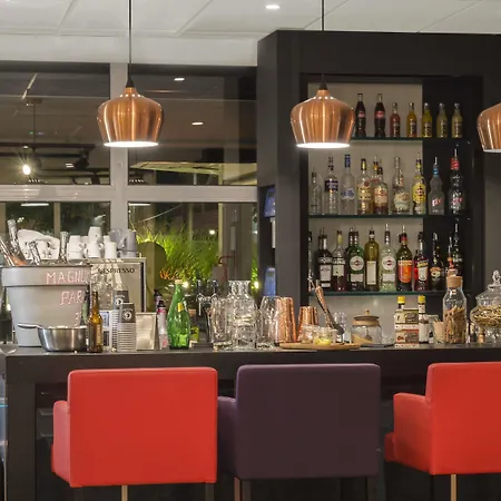 Novotel Lyon 4*