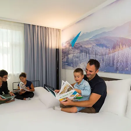 Hotel Novotel Lyon Eurexpo 4*